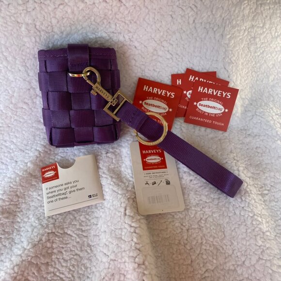 New with tags Harveys Seatbelt keychain bag in Mulberry - Picture 13 of 15